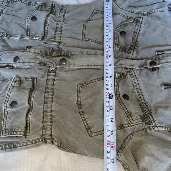 TNA Size S hooded jacket - Picture 3 of 4